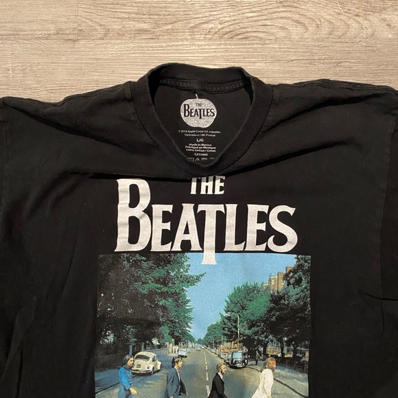 2018 The Beatles Abbey Road T-Shirt Men’s Size Large - Picture 3 of 4